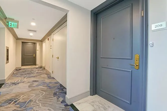 550 SE Mizner Blvd #B209 — Photo 40