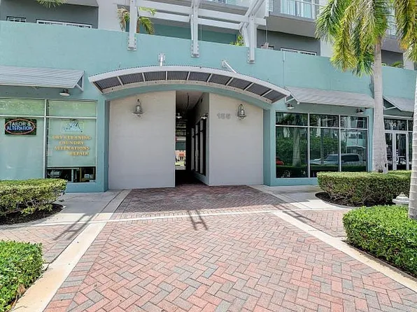 185 NE 4th Ave APT 210, Delray Beach, FL 33483