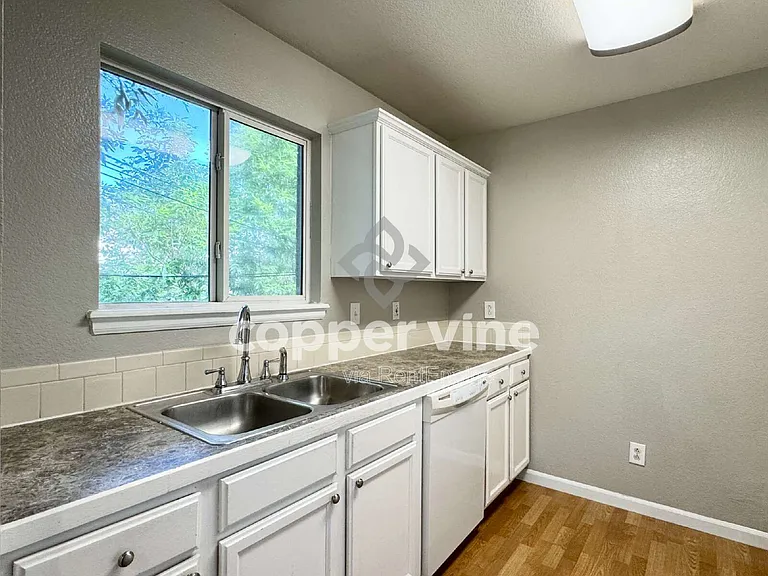 9710 Huron St #B — Photo 8