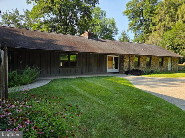 151 Indian Run Rd, Glenmoore, PA 19343