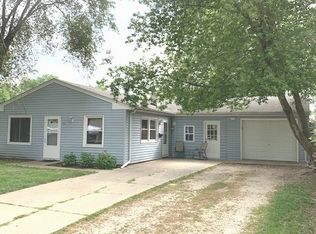 73 Sheffield Rd, Montgomery, IL 60538