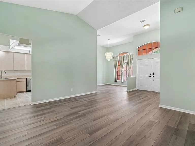9619 Springbrook Dr — Photo 16