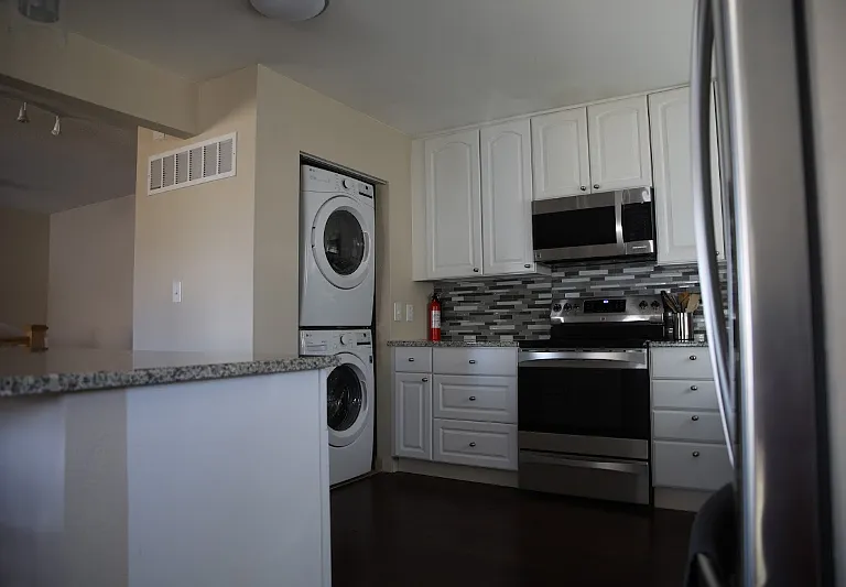1551 E Costilla Ave #1M — Photo 8