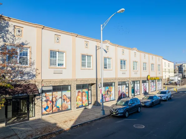 347 Maple St APT 205, Perth Amboy, NJ 08861