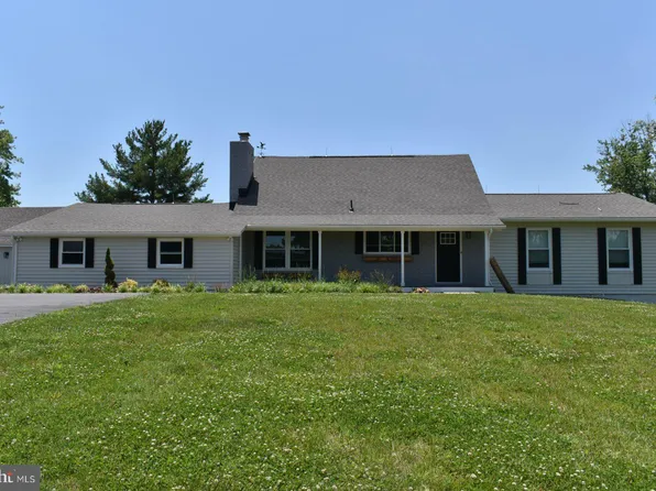 4055 Ringwood Rd, Nokesville, VA 20181