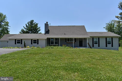 4055 Ringwood Rd Photo 1