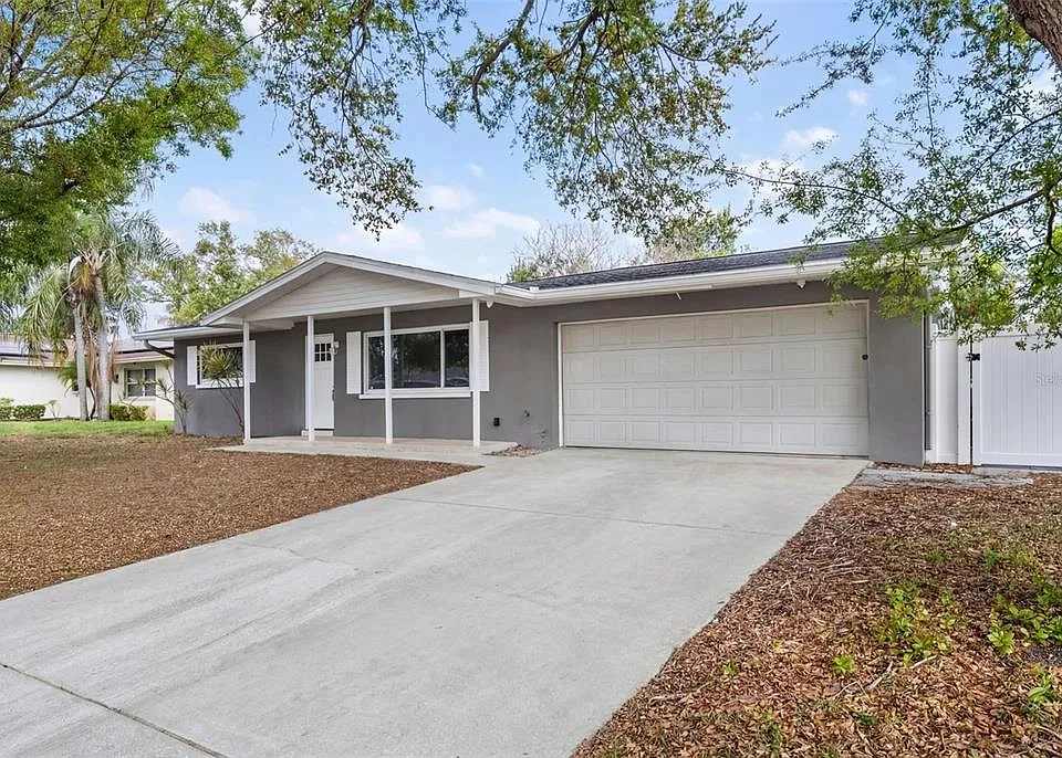 2352 Lorena Ln