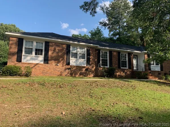 5530 Hedrick Dr, Fayetteville, NC 28303