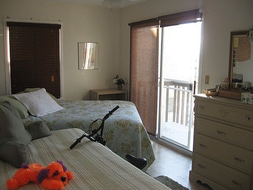 1st image of 73 Carlyle Dr