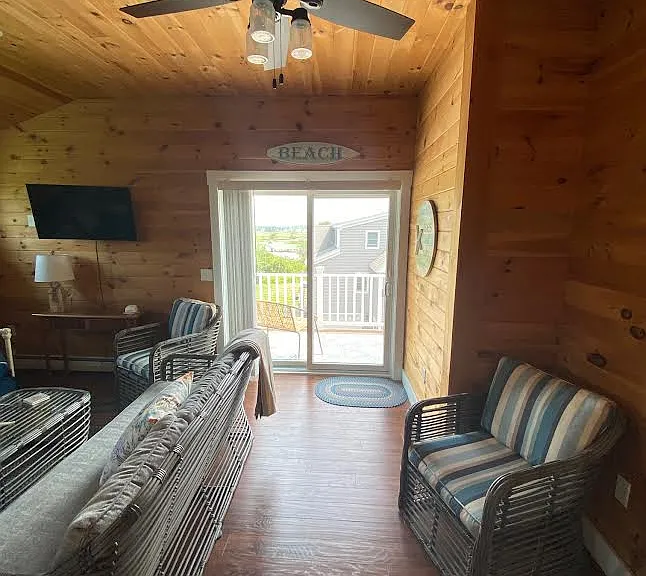 302 Pine Point Rd #2 — Photo 8