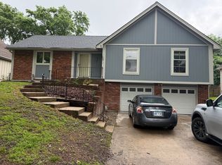 11805 Troost Ave, Kansas City, MO 64131