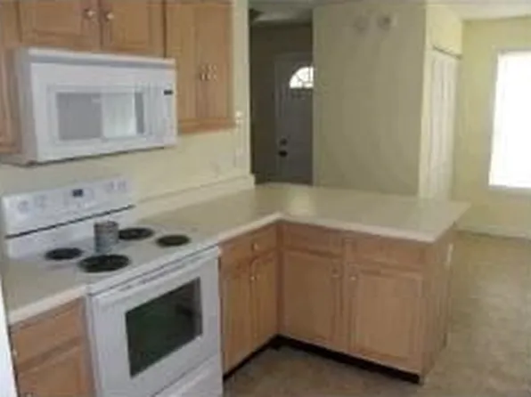 6057 Creekside Dr, Columbus, GA 31907