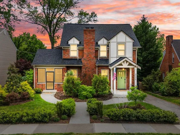 2320 Lincoln Ave SW, Roanoke, VA 24015
