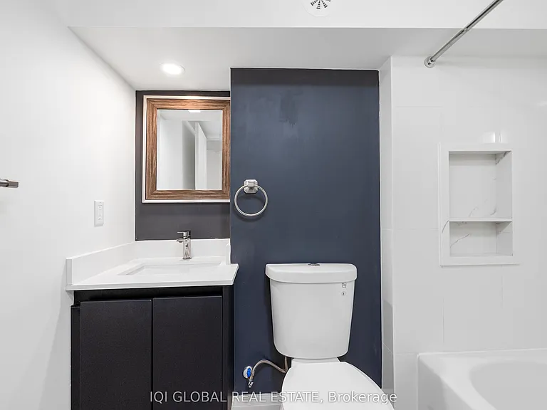633 Ossington Ave #BASEMENT — Photo 5