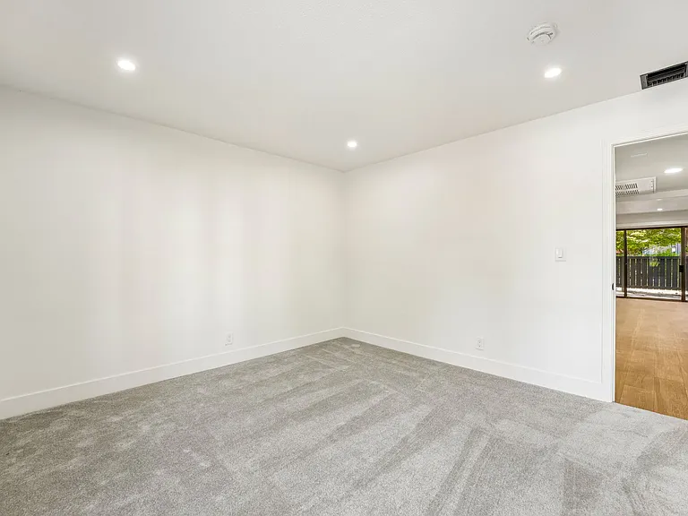 Summerwood Apartments — Photo 125
