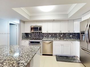 20505 E Country Club Dr, Miami, FL 33180
