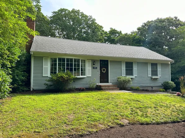 15 Surrey Lane, Sandwich, MA 02563
