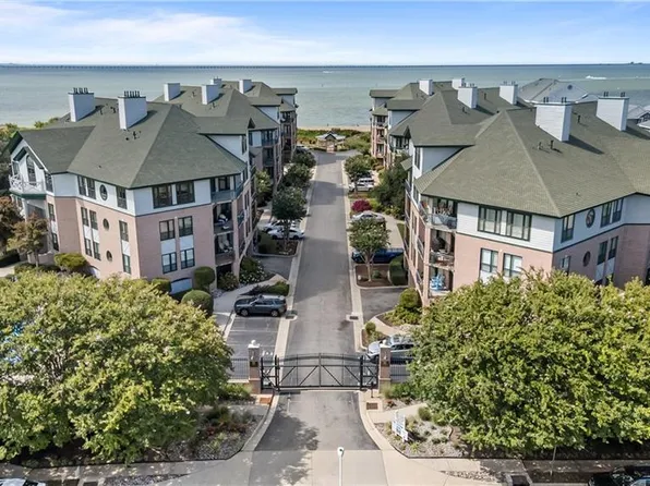 3236 Page Ave #101, Virginia Beach, VA 23451