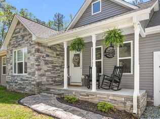 2886 Charley Ln, Burlington, NC 27215