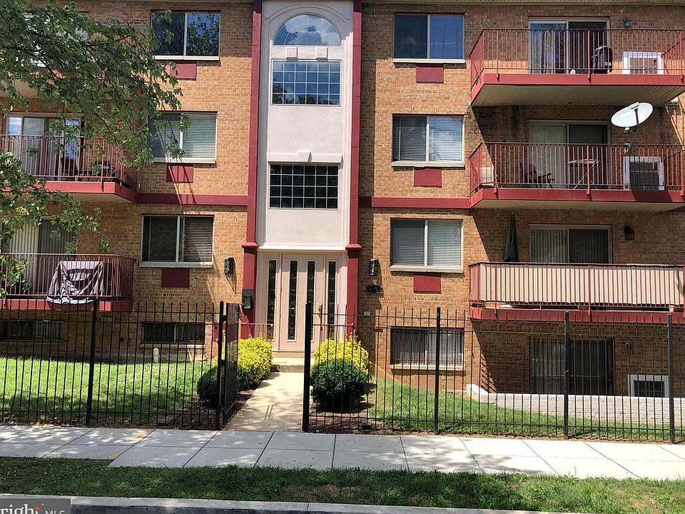 2nd image of 4124 Ames St NE APT 203