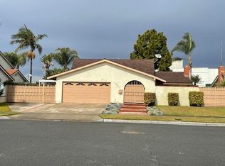9893 Gladiola Ave, Fountain Valley, CA 92708