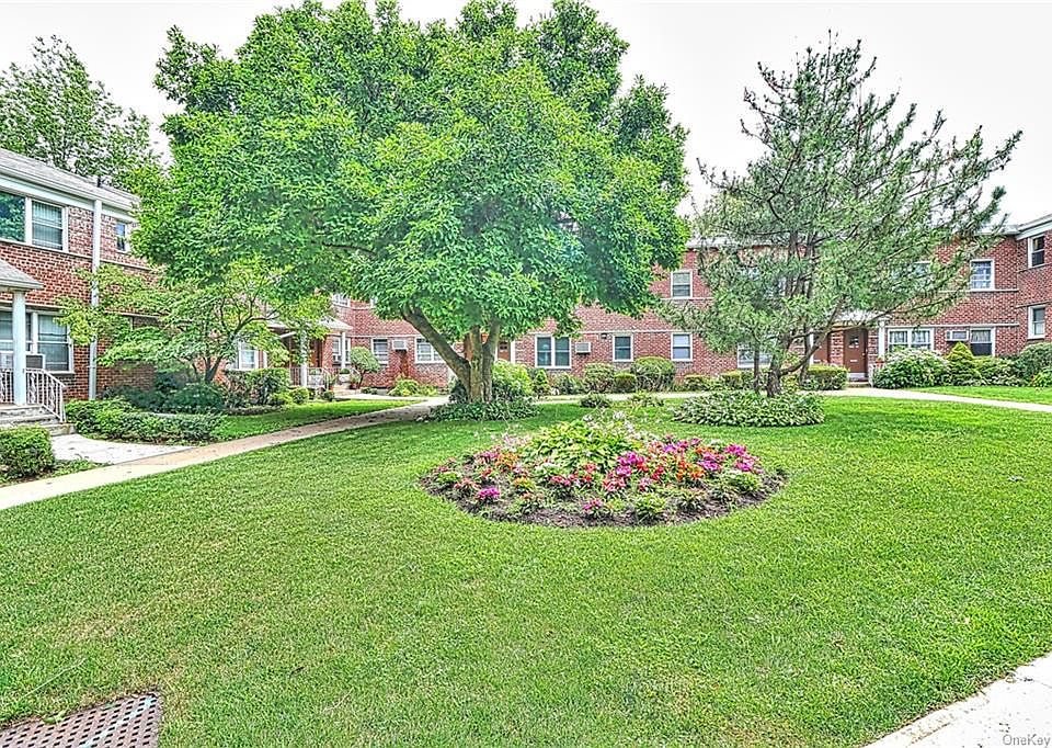 1st image of 19614 Pompeii Ave #1
