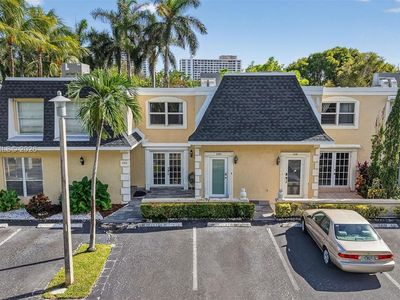 2220 NE 11th St, Hallandale, FL, 33009