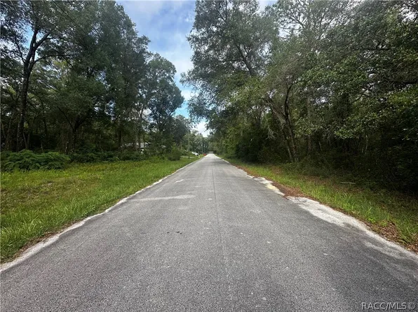 3698 E Johnson Pl, Inverness, FL 34453