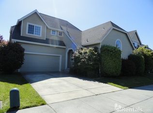 2220 Waltzer Rd, Santa Rosa, CA 95403