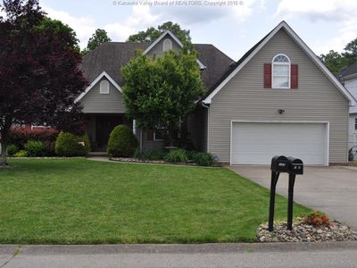 102 Westland Est, Winfield, WV, 25213