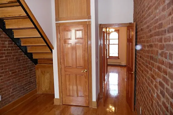 Rented by Realty Nerd | media 2