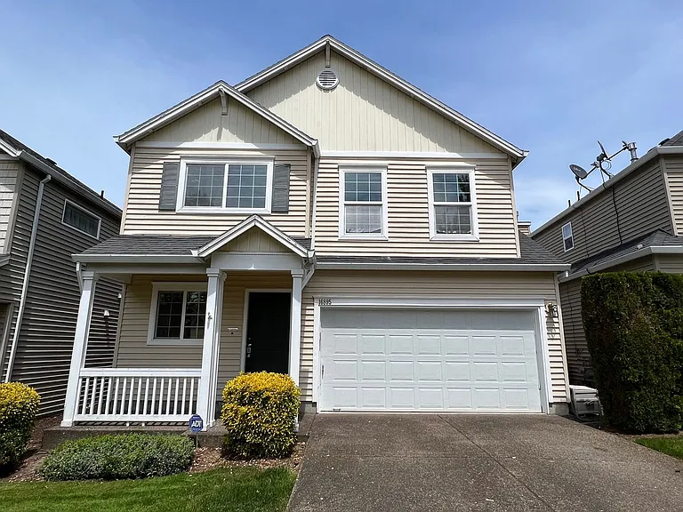 16895 NW Oak Creek Dr — Photo 1
