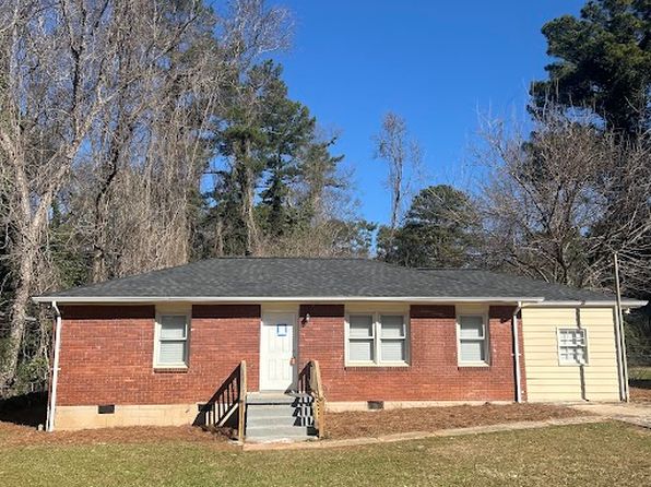 2524 Habersham Dr