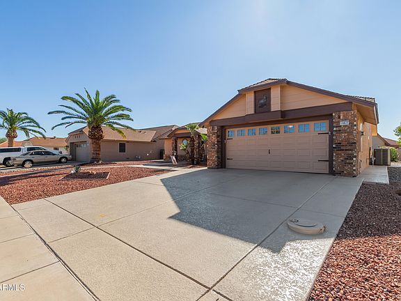 3rd image of 14835 W ANTELOPE Drive