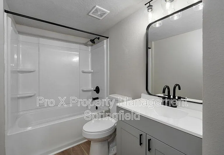 2213 E Macs Ct #4 — Photo 13