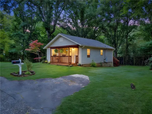 301 S E St, Easley, SC 29640