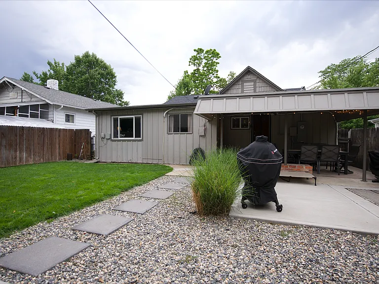 4320 Winona Ct — Photo 37