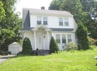 82 Paxton St, Leicester, MA 01524