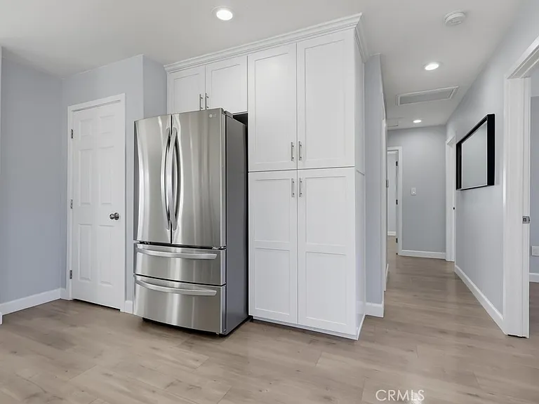 15811 Rosalita Dr — Photo 8
