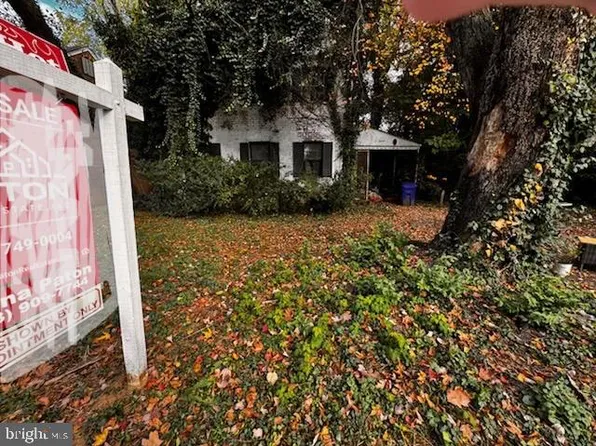 2609 N Potomac St, Arlington, VA 22207