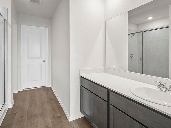 3rd image of 2808 Bakers Bnd