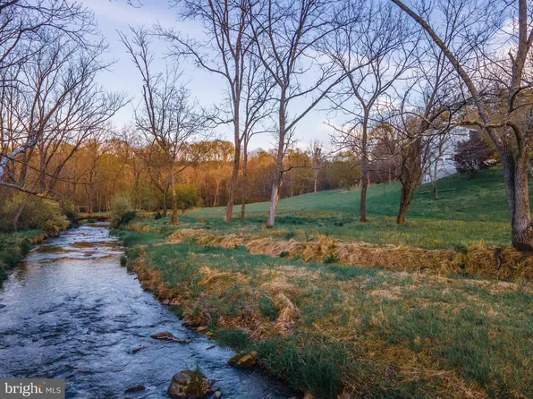 19233 Resh Mill Rd, Hampstead, MD 21074