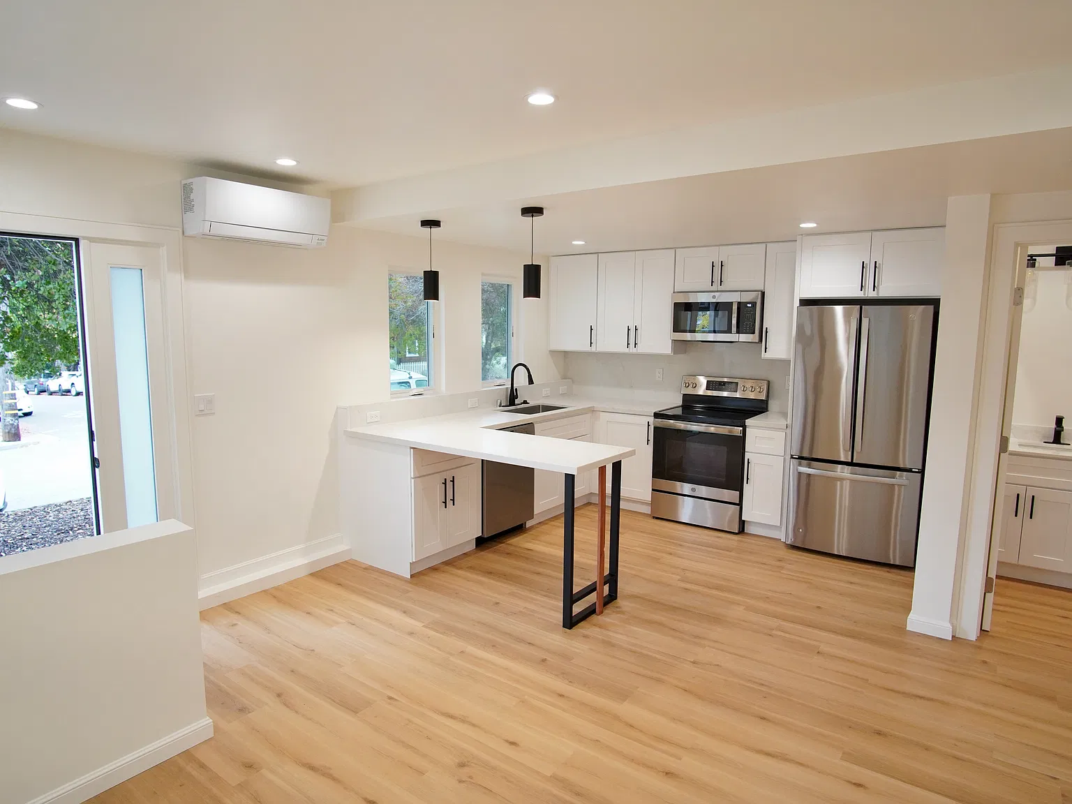 1 bed, 600 sqft, $2,850 — Photo 1