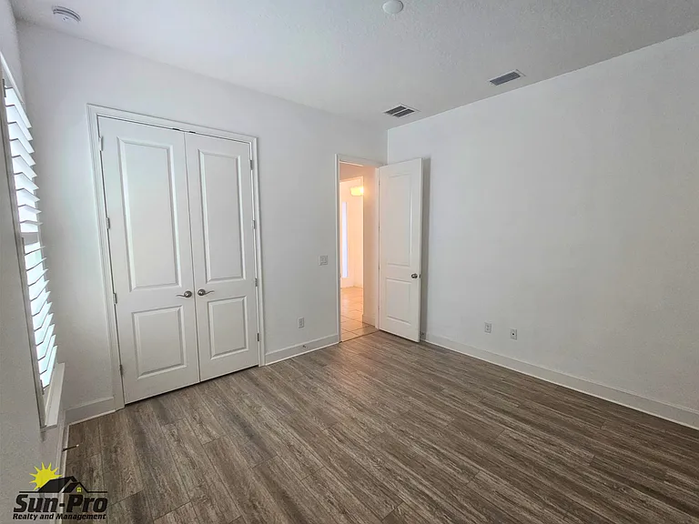 6235 W Fallsgrove Ln — Photo 19