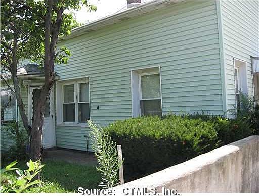 2nd image of 7 Greenmount Ter