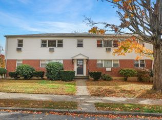 185 Cherry Hill Dr UNIT 2A, Bridgeport, CT 06606