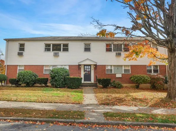185 Cherry Hill Drive #2A, Bridgeport, CT 06606