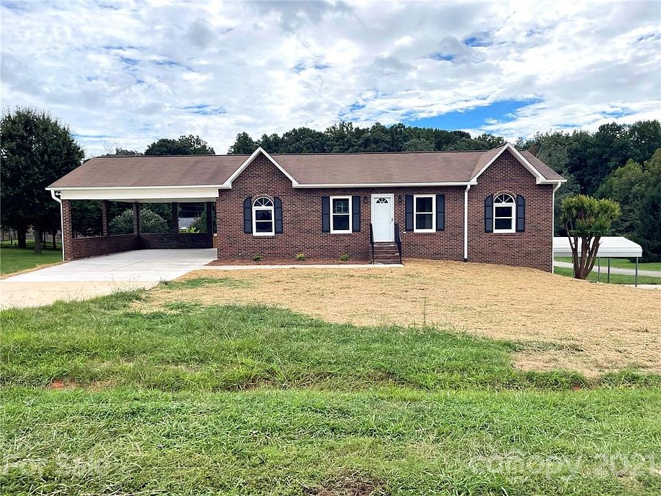 1st image of 2515 Ashford Dr