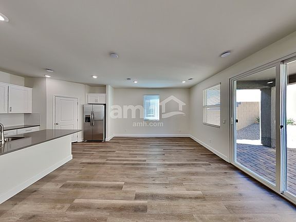 5th image of 10389 Bishops Cap St