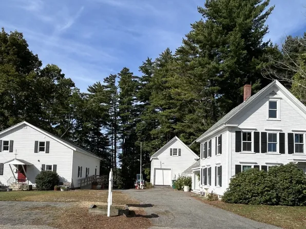 14 Church St, Kingston, NH 03848